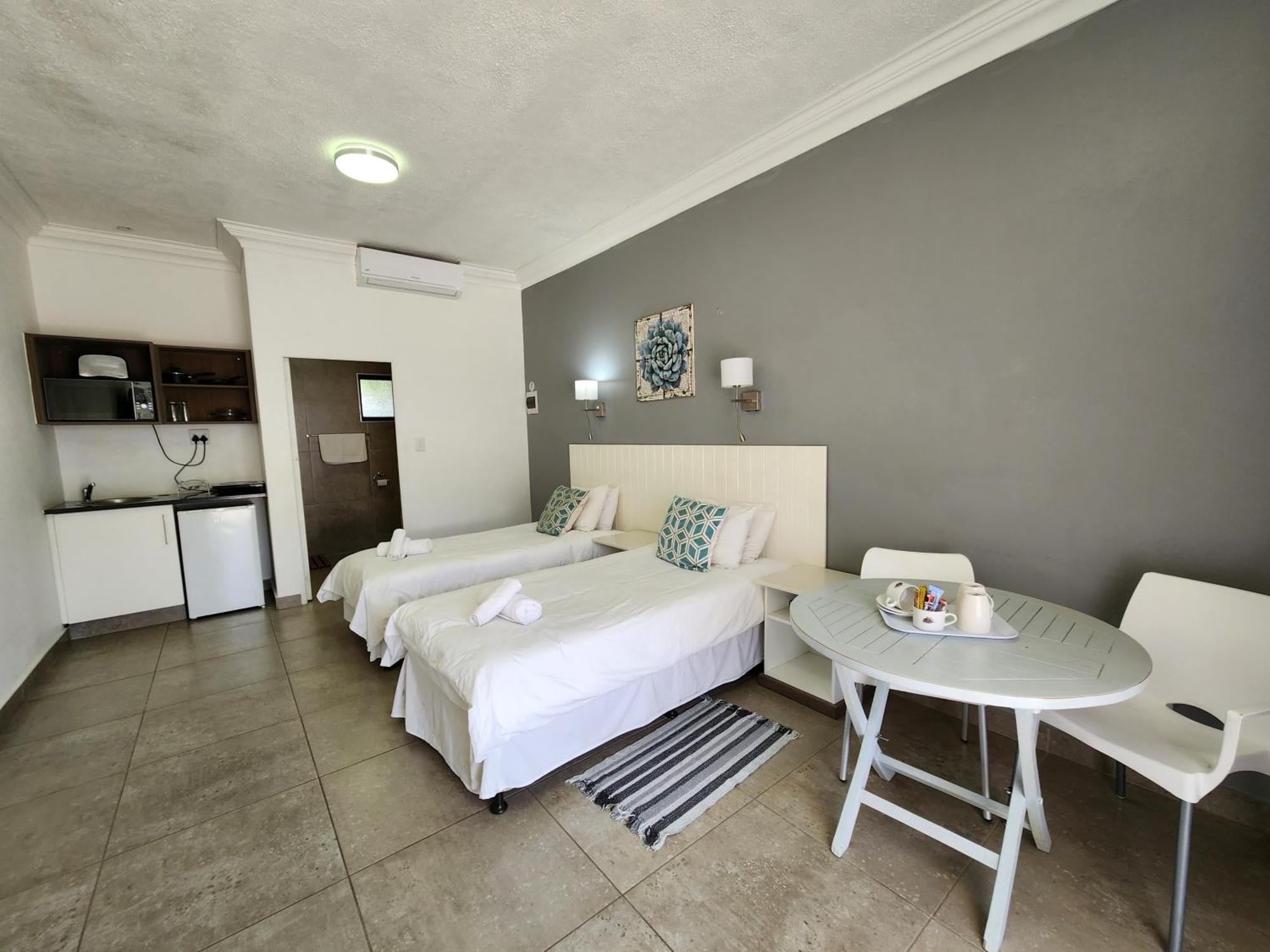 Hippo Lodge Apartments Saint Lucia Estuary Exterior foto