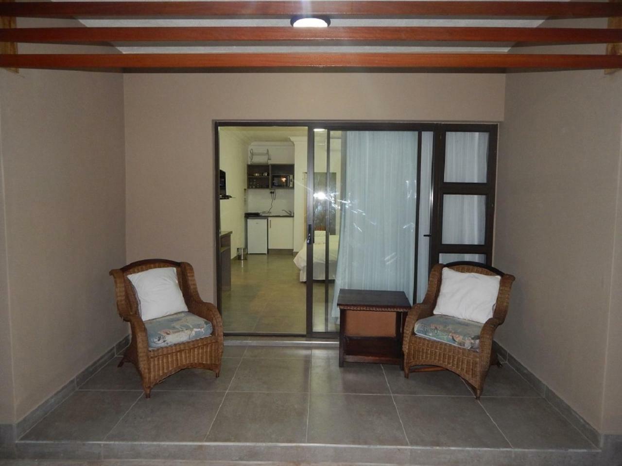 Hippo Lodge Apartments Saint Lucia Estuary Exterior foto